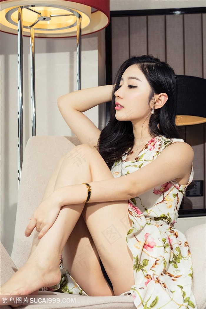 一边吃着碗里的一边又想着锅里