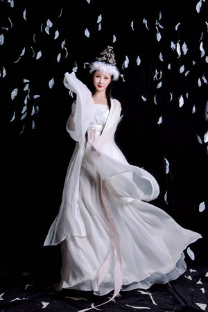 女主播真实勾引