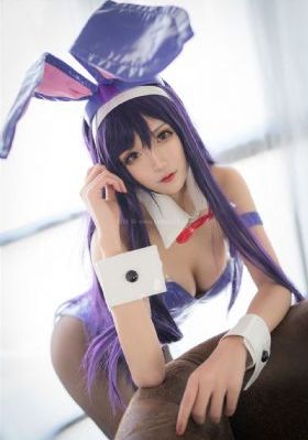 受被当成婴儿穿尿布