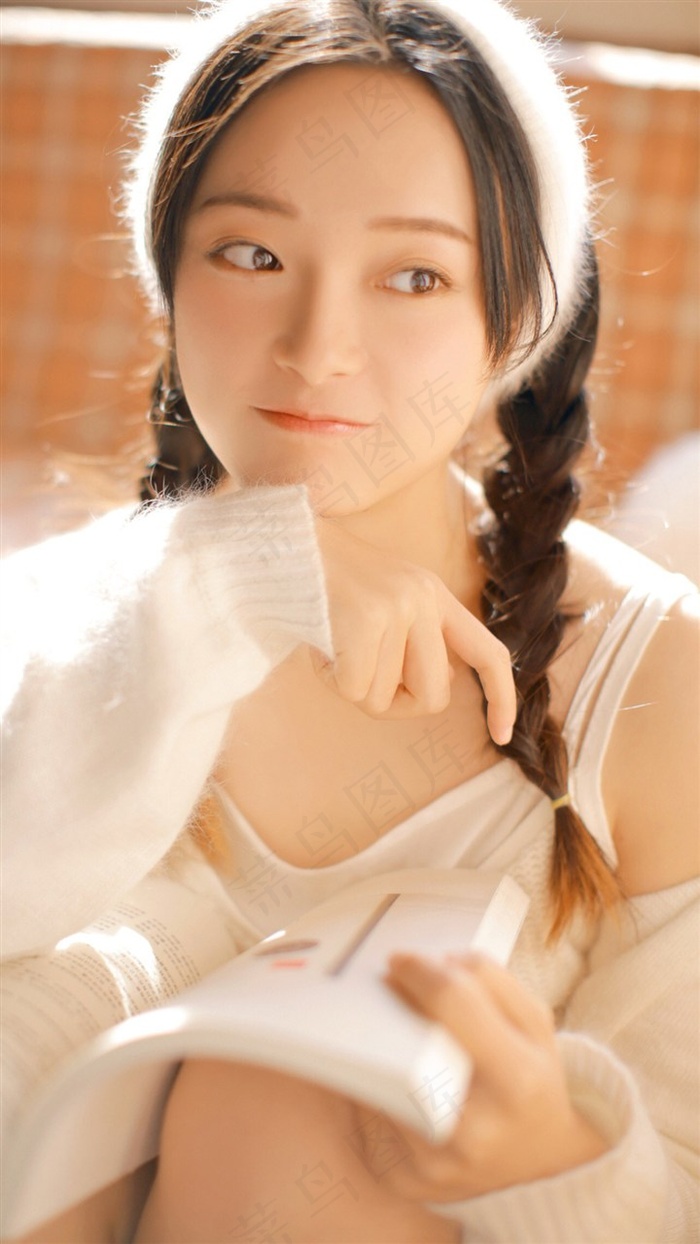 被主人玩成sao浪贱狗小说